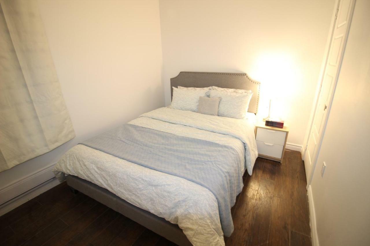 Newly Renovated Apartment In Montreal Ngoại thất bức ảnh